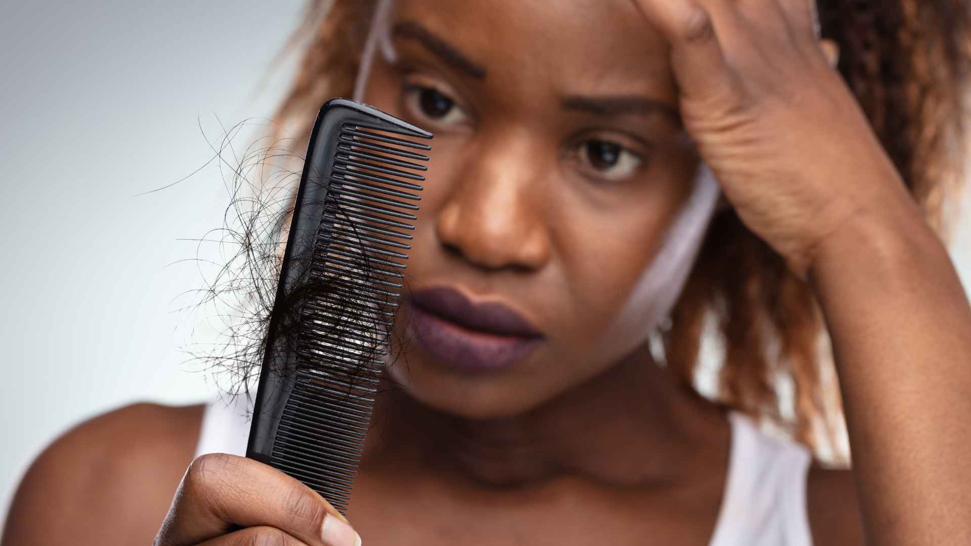 When Does Postpartum Hair Loss Stop Guide With Tips