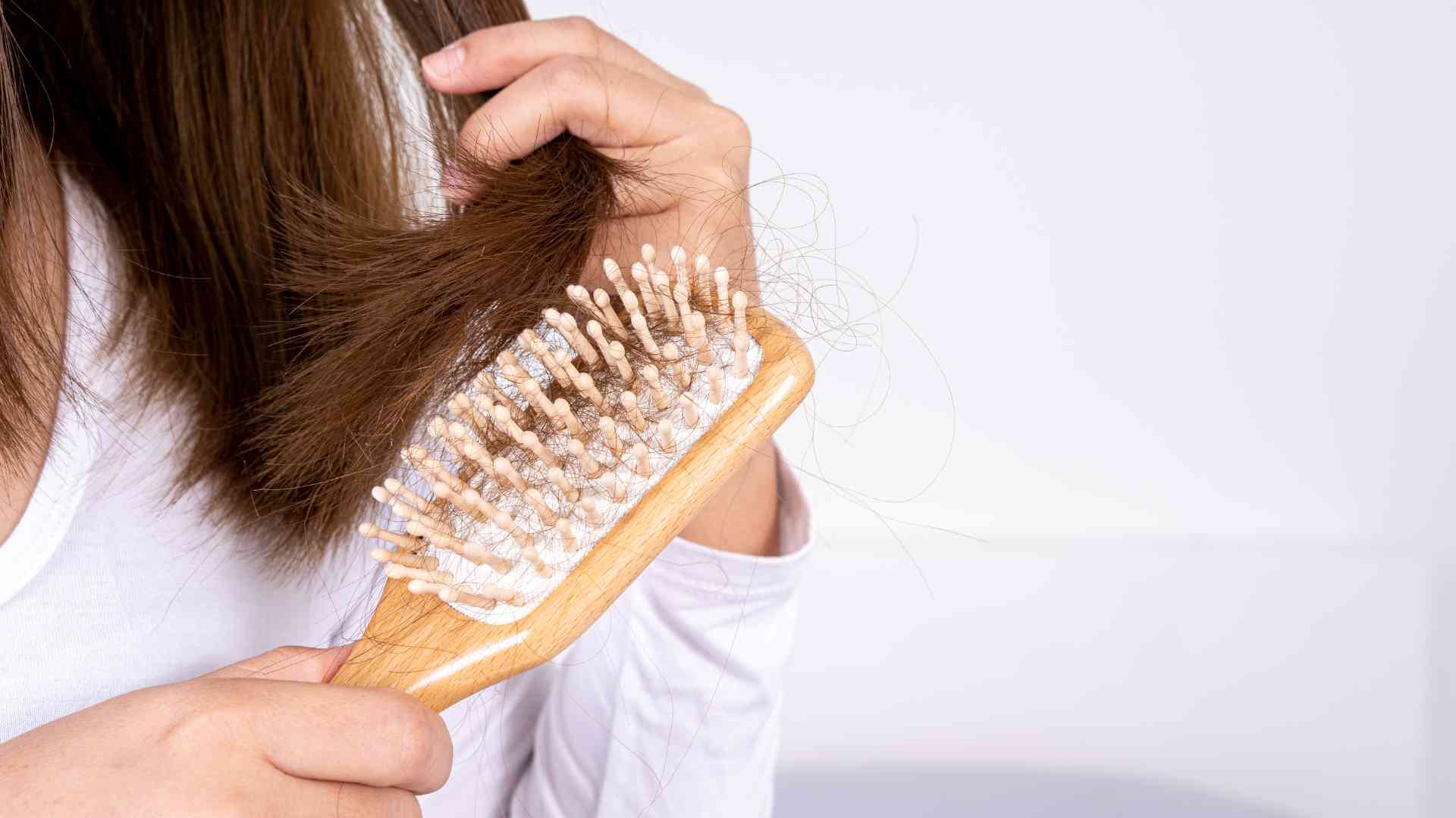 Is there a link between hair loss and thyroid disorders