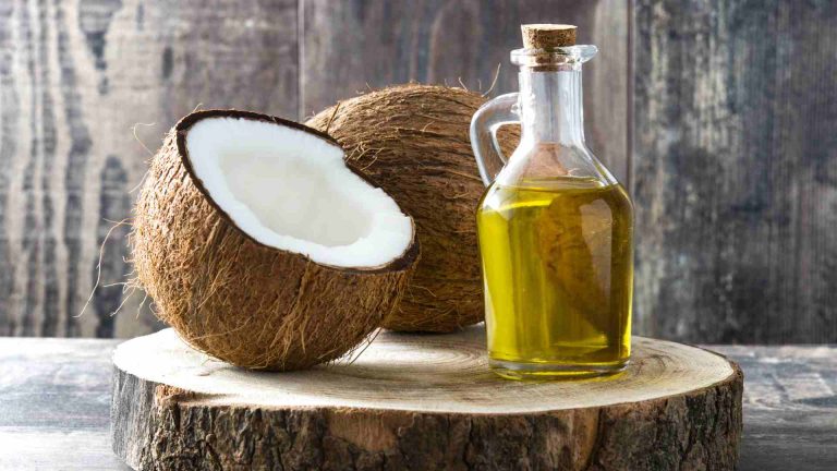 Coconut Oil Natural Treatment for Hair Loss Female