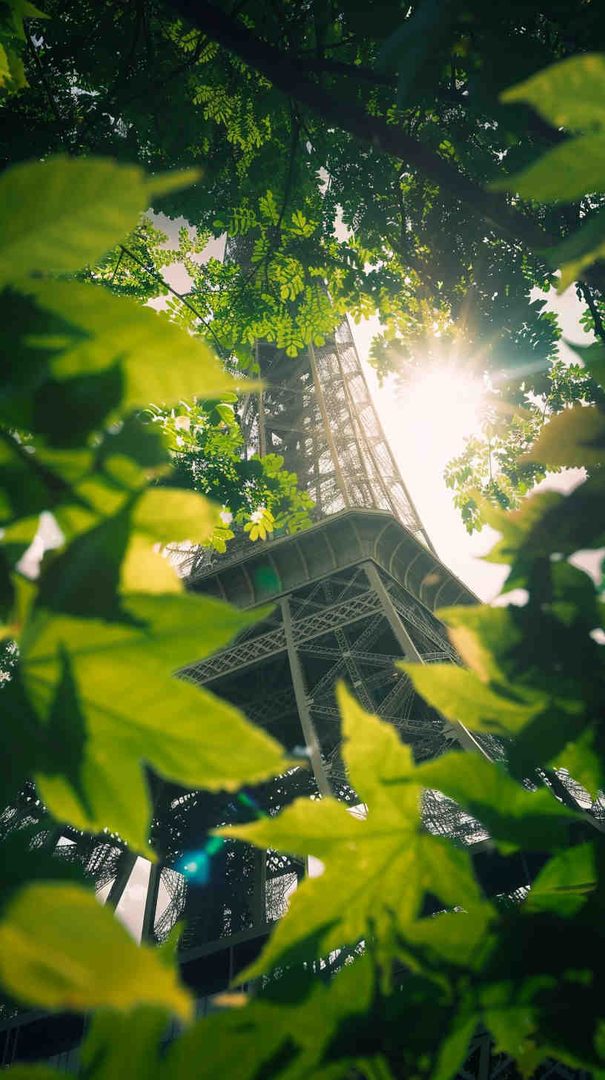 50+ Eiffel Tower Wallpapers for iPhone & Android