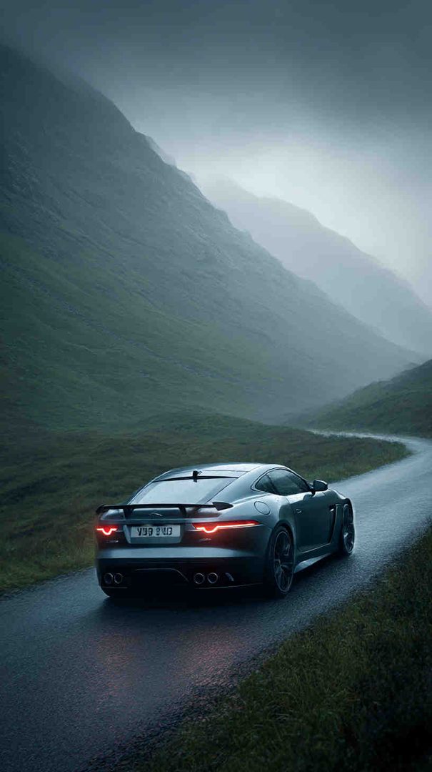 4K Car Wallpapers You Need to Save